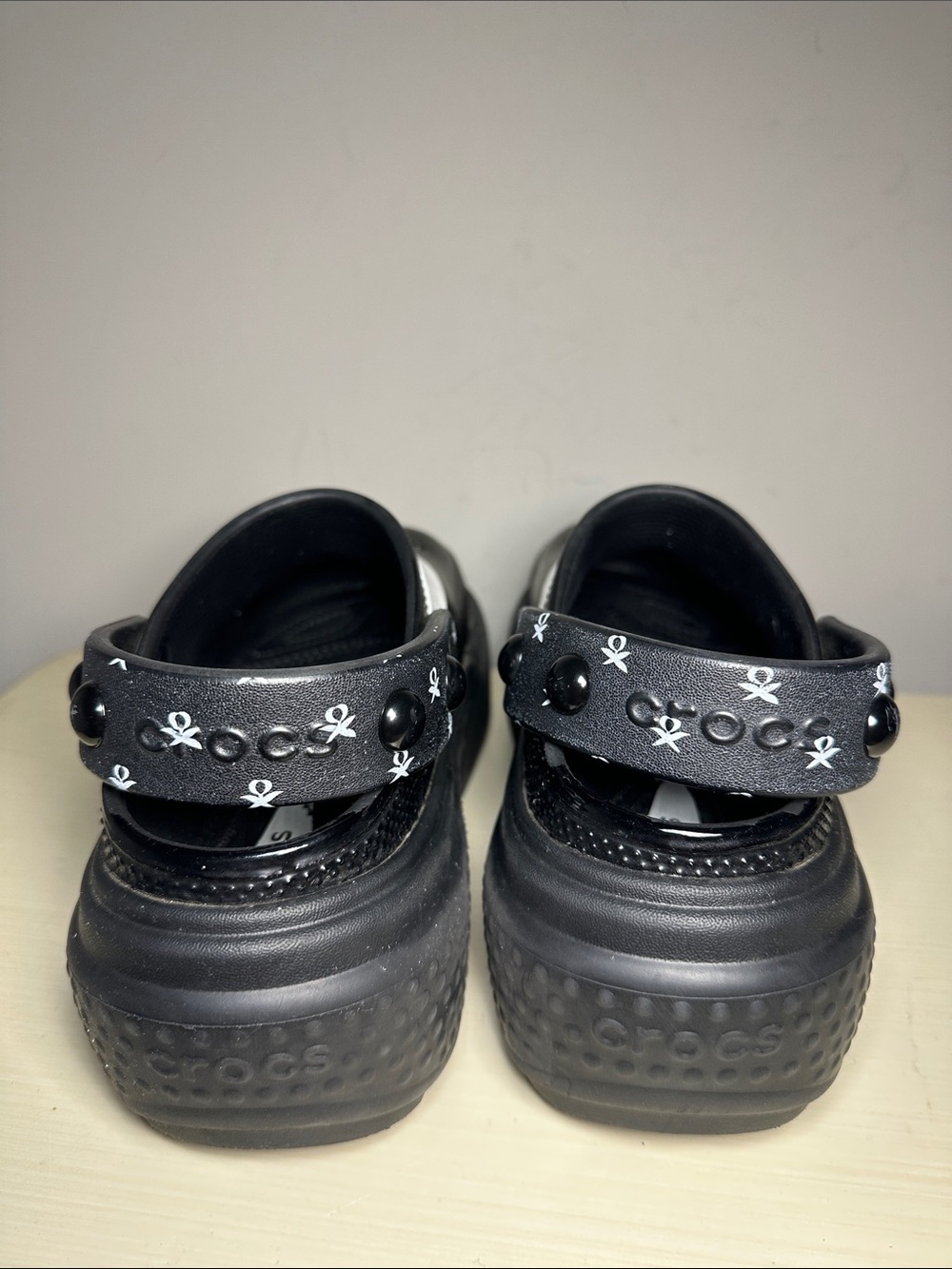 Crocs Wednesday Addams stomp platform gothic Black and White Slip-On Clogs - Picture 4 of 8